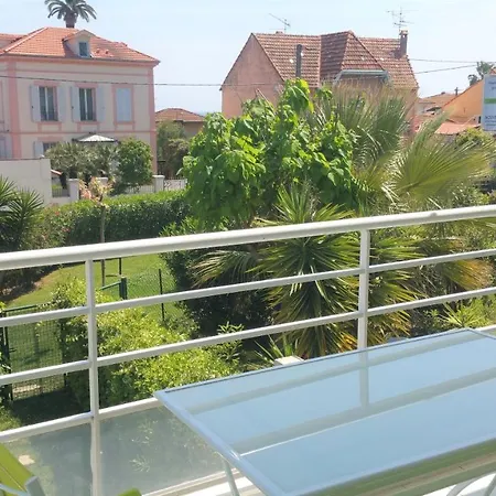 Les Jardins De La Liberte Lägenhet *