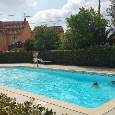 Les Jardins De La Liberté Golfe Juan